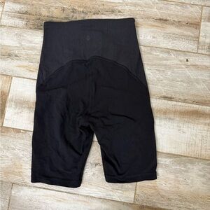 Lululemon Athletica Align High Rise Ribbed Black Biker Shorts